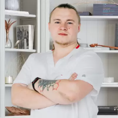 доктор Лопин Николай Николаевич фельдшер клиники «Санати» в Бугульме